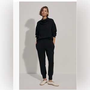 Varley Black Super Soft slim cuff jogger -XXS